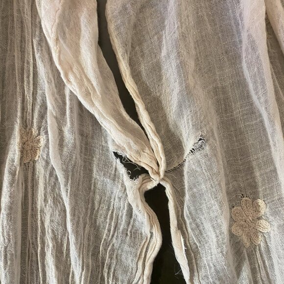 OS Free People Floral Romantic Gauzy Kimono - Good Condition! - Picture 4 of 5